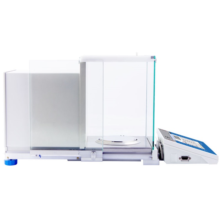 radwag  XA 100.4Y.A ANALYTICAL BALANCE